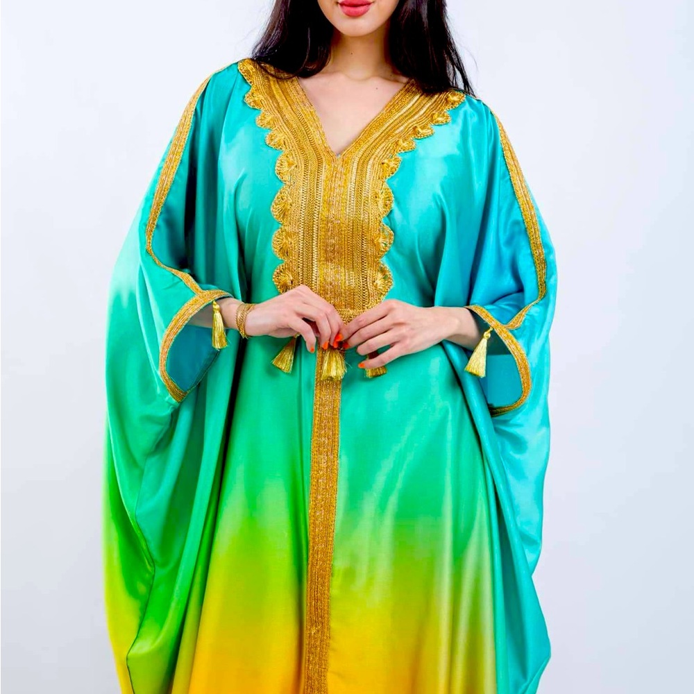 Jeleba - Traditional Dresses Hand Painted